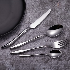 Ensemble de couverts de table élégant, écologique et moderne pour la maison et les fêtes |   Couverts élégants en acier inoxydable - Product Image 5