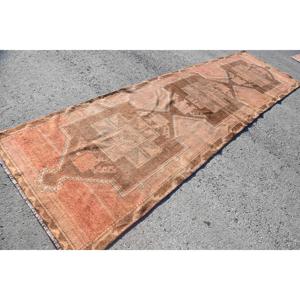 Alfombra Turca Vintage, Alfombra de Pasillo de 3.8x13.5 pies, Alfombra de Lana Abstracta Marrón Rojiza - Product Image 2