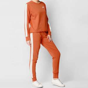 2024 nouveau Style dernière mode dames Jogging deux pièces survêtement ensemble Logo personnalisé costume de sport en gros couleur unie survêtement - Product Image 3