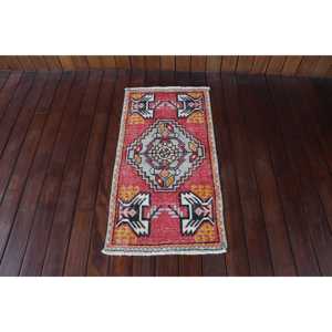 Vintage 1.6x3.1 ft Rug, Turkish Rug, <b>Red</b> Floral <b>Wool</b> Rug - Product Image 1