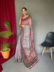 Saree de algodón con estampado digital de borde grande - Product Image 4