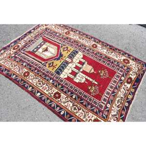 Vintage Turkish <b>Wool</b> Rug 4.1x6.1 ft (125x185 Cm) Eco-Friendly Medium Pile <b>Red</b> Ombr Patchwork Design with Latex Backing - Product Image 4
