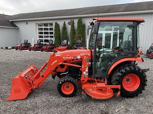 Venta caliente Kubota LX2610 Tractor compacto 4WD Motor diésel Equipo agrícola Japón Original Mini tractor usado a precio de fábrica - Product Image 5