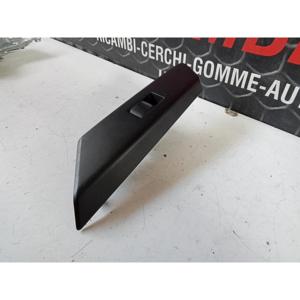 Pannello Pulsanti Posteriore Sinistro per TOYOTA Rav4 Serie (18>) 848100D030 - Product Image 2