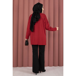 เสื้อคลุมลำลองคอกลมลายทางสีแดงสำหรับฤดูใบไม้ร่วง ทรงหลวมถักนิตติ้งยาว พร้อมเทคนิคการถักมือและลายแจ็คการ์ด - Product Image 4