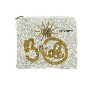 Porte-monnaie perlé en forme de cœur avec inscription MRS, fermeture à glissière, accessoire élégant pour fête de mariage pour femmes - Product Image 3