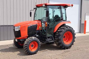 Tracteur utilitaire à chenilles L4060 AGCO de 55 CV 4x4 (Série L60) avec moteur diesel, boîte de vitesses, pompe et roulement, garantie de 4 ans - Product Image 2