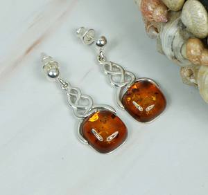 925 plata esterlina sólida ámbar Báltico natural forma cuadrada piedra preciosa elegante pendiente de tuerca - Product Image 1