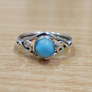Bague en argent 925 avec pierre précieuse Larimar de qualité supérieure, style minimaliste, élégante et raffinée, bijou pour femme - Product Image 1