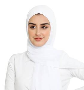 Premium Graceful Off-White Georgette Islámico Kaftan Bordado intrincado Hijab con protección UV Modesto Ropa transpirable Tradicional - Product Image 2