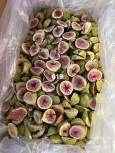 Figues séchées congelées, moitié coupées, croquantes, utilisant des figues fraîches de haute qualité pour les ingrédients de pâtisserie, garniture de yaourt, logo personnalisé, Vietnam - Product Image 3