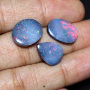 Lot de 3 opales australiennes naturelles doublettes cabochons multi-feu, pierres précieuses en vrac, 14x11mm-16x13mm, formes variées, 18 carats - Product Image 3
