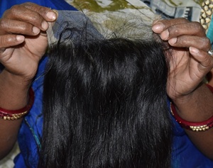 Pas de traitement chimique Faisceau naturel jeunes cheveux vierges cuticule alignée couleur de la meilleure qualité cheveux humains raides bruts du temple indien - Product Image 5