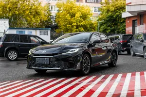 2025 To-yo-ta Ca-mry Electric AWD Automatic Leather Seats Rear <b>Camera</b> Cruise Control Dark Light Interior Available - Product Image 6