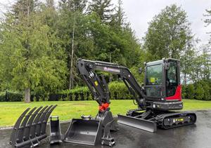 Kubota-Micro Excavadora de Alta Calidad, Máquina Diesel Compacta de Potencia de 710 Horas, 47 HP, Construcción de Primera Calidad y Entrega Rápida - Product Image 2