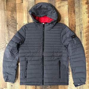 Wholesale <b>Mens</b> Lightweight Bubble Jacket Warm Winter Down Coat Custom Puffer Jacket Manufacturer Pakistan - Product Image 6