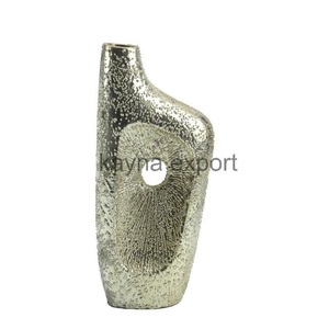 Jarrón Decorativo de Lujo para el Hogar, Diseño Elegante de Aluminio, Decoración de Bodas, Jarrón Largo de Metal con Rayas, Jarrones Hechos a Mano - Product Image 5