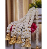 Bunga buatan Marigold Mogra Gota Pom Pom dengan tali lonceng penghangat rumah mendukung dekorasi rumah pesta pernikahan dekorasi karangan bunga