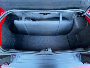 ผู้ท้าชิง2023 SRT เจลแคทแปลงสภาพได้, V8ซุปเปอร์ชาร์จ717แรงม้า, สีแดงเปลวไฟ - Product Image 6