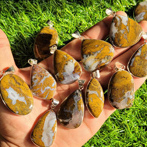 Colgante de piedra preciosa de ópalo Seret azul Cabujón Colgante de metal de ópalo de la mejor calidad Piedra preciosa - Product Image 5