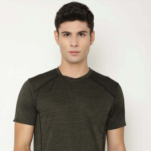 Venta al por mayor perfecto para ejercicio y actividades al aire libre logotipo personalizado diseño Color embalaje hombres 100% algodón camiseta - Product Image 6