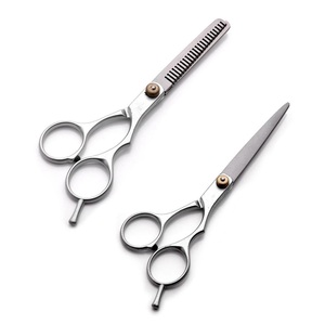 กรรไกรตัดผม6.5" - Product Image 1