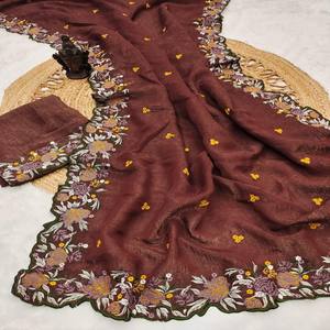 Sari de Seda Suave y Crujiente VASTRA COTTAGE con Bordado Pesado en el Borde, Sari de Diseño para Fiestas con Blusa Crujiente - Product Image 2