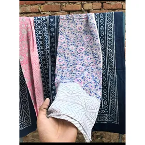 Lot de 5 foulards imprimés à la main pour couvrir les maillots de bain - Product Image 2