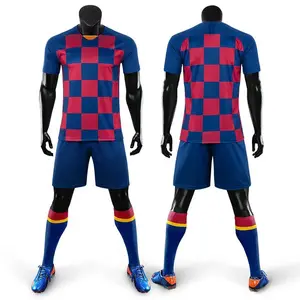 最新设计制服套装男士足球服高品质足球服批发独特设计