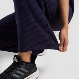 Unisex Waffle Pattern <b>Trousers</b> Navy 100% Cotton Formal Style Size XL Garment Dyed Colored <b>Light</b>-Weight Woolen Fabric Zipper - Product Image 6