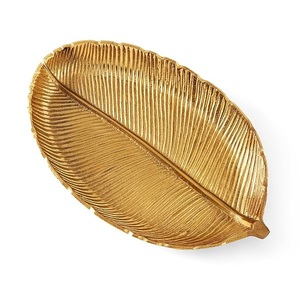 Plateau de service décoratif feuille d'or en aluminium de luxe et serveur de chocolat pour cadeau de fête et de décoration intérieure - Product Image 1