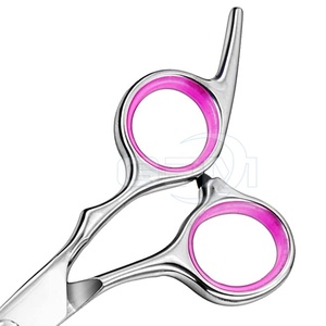 Tijeras de Peluquería de Acero Inoxidable Reutilizables de Alta Calidad, Ligeras, para Diestros, Mango Mediano, Opción Económica - Product Image 5