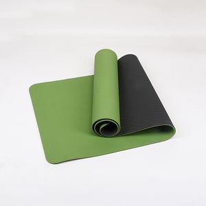 Tapis de yoga pliable double couche en suède antidérapant, idéal pour les voyages, 6 mm TPE, avec lignes de guidage, enroulable, 183 cm, avec sac de transport, commande en gros par l'<span class=keywords><strong>acteur</strong></span> - Product Image 1