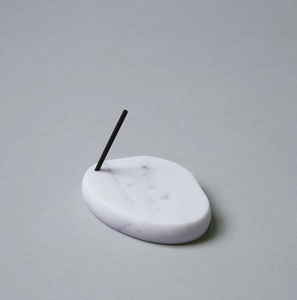 Porte-encens circulaire moderne en marbre, fait à la main, en forme d'anneau, en pierre naturelle, support pour bâtonnets d'encens, brûleur d'arômes minimaliste zen, le meilleur - Product Image 5