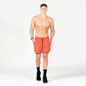 Pantalones cortos 2 en 1 de 5 pulgadas con bolsillos, tejido ligero elástico que absorbe la humedad, 4 vías - Product Image 1