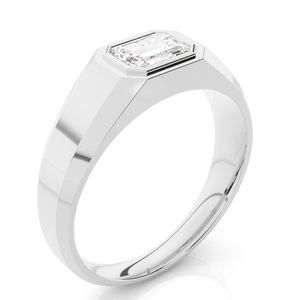 Anillo de compromiso de nuevo diseño perfecto, anillo de diamante cultivado en laboratorio de corte brillante Esmeralda, anillo de boda personalizado en oro blanco de 18K - Product Image 2