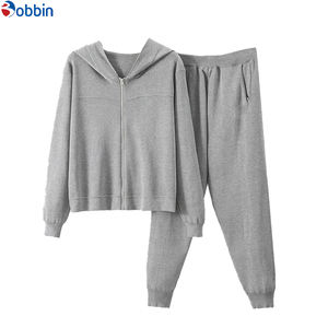 Conjunto Deportivo de Invierno para Mujer con Logotipo Personalizado, Chándal y Pantalón Deportivo, Traje Informal de Moda, Conjunto de 2 Piezas con Capucha y Cremallera de Manga Larga - Product Image 4