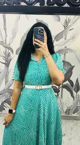 ชุดเดรสแบบชิ้นเดียวพิมพ์ลายดอกไม้สำหรับผู้หญิงชุดเดรสผ้า Georgette พิมพ์ลายดอกไม้ผ้าไหมสำหรับงานแต่งงานและงานปาร์ตี้สไตล์ salwar สำหรับผู้ใหญ่ - Product Image 3