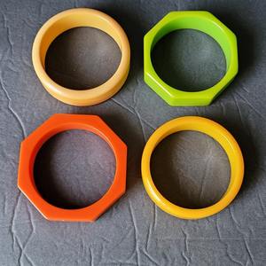 Brazalete de Resina Acrílica Gruesa, Joyería Moderna y Elegante - Product Image 2