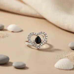 Damenring aus 14K Echtgold mit Herzform, Schwarzem Edelstein, Statement-Design, Geometrischer Hip-Hop-Stil, Rhodium-Reingold-Beschichtung für Versprechen - Product Image 3