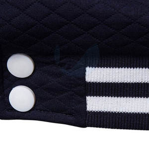 Chaqueta Letterman de lana personalizada para hombre para adultos Diseño único de calle principal con excelente calidad para la temporada de invierno - Product Image 5