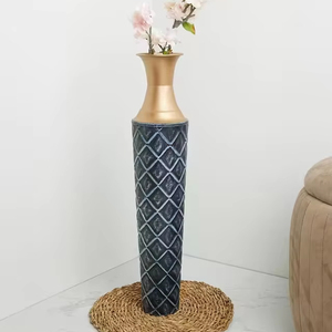 Jarrones y macetas de flores de Metal recubiertos de esmalte de diseño increíble, decoración del hogar y artículos de decoración de habitaciones de buena calidad - Product Image 1