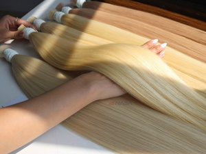 Extensiones de cabello humano Remy virgen de 28 pulgadas al por mayor, doble ahogamiento, 100 gramos, sedoso, sin desprendimiento, colores claros, estilo ondulado Natural - Product Image 5