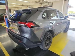 TOYOTA RAV 4 LE 2021 Soigneusement UTILISÉ Droite et Gauche disponible - Product Image 3