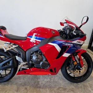 ยอดขายรถจักรยานยนต์ปี 2025 2026 CBR600RR 599cc มอเตอร์สปอร์ต พร้อมจำหน่ายและพร้อมส่งออก - Product Image 1