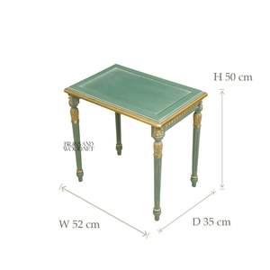 Ensemble de tables d'appoint classiques vert clair avec accents dorés et pieds sculptés élégants pour salons de luxe et décoration intérieure - Product Image 5