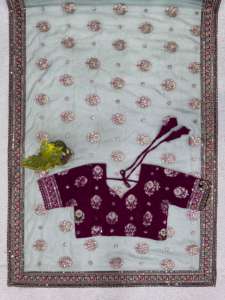 Sari de seda de diseñador con hermoso hilo y trabajo de secuencia - Product Image 3