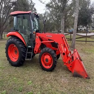 Tracteur agricole Kubota avec chargeur frontal, moteur numérique, couleur orange, pour utilisation agricole - Product Image 4