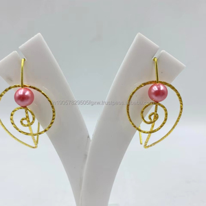 Pendientes de lujo chapados en oro perla glamorosa plata esterlina para mujer mejor precio encanto clásico para regalos de fiestas de boda - Product Image 1