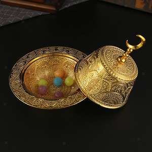 Cuenco de postre redondo vintage con acabado de metal dorado de aluminio con tapa, perfecto para bandeja para servir frutas en hoteles y restaurantes - Product Image 1